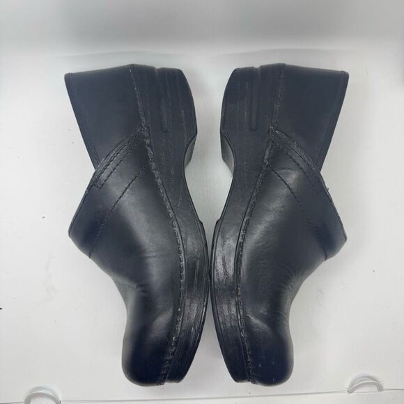 Dansko Professional Cabrio Clog - Picture 5 of 8